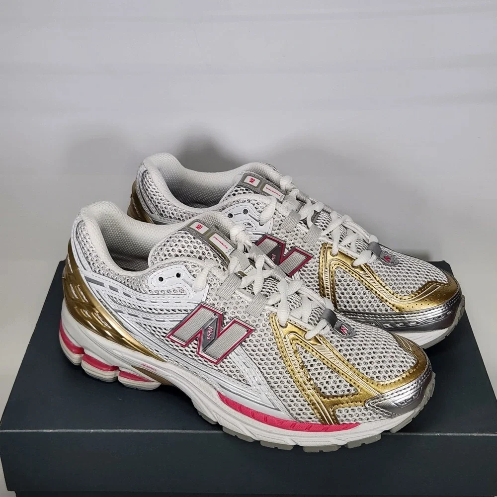 New Balance 1906R Sneakers Women Size 8 Grey Pink Gold Metallic Running Shoes